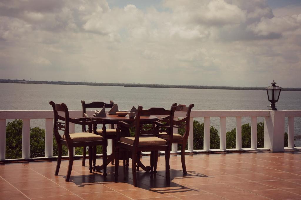 Hotel Lagoon Paradise เนกอมโบ ภายนอก รูปภาพ